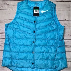 Nike AeroLoft Women’s Golf Vest